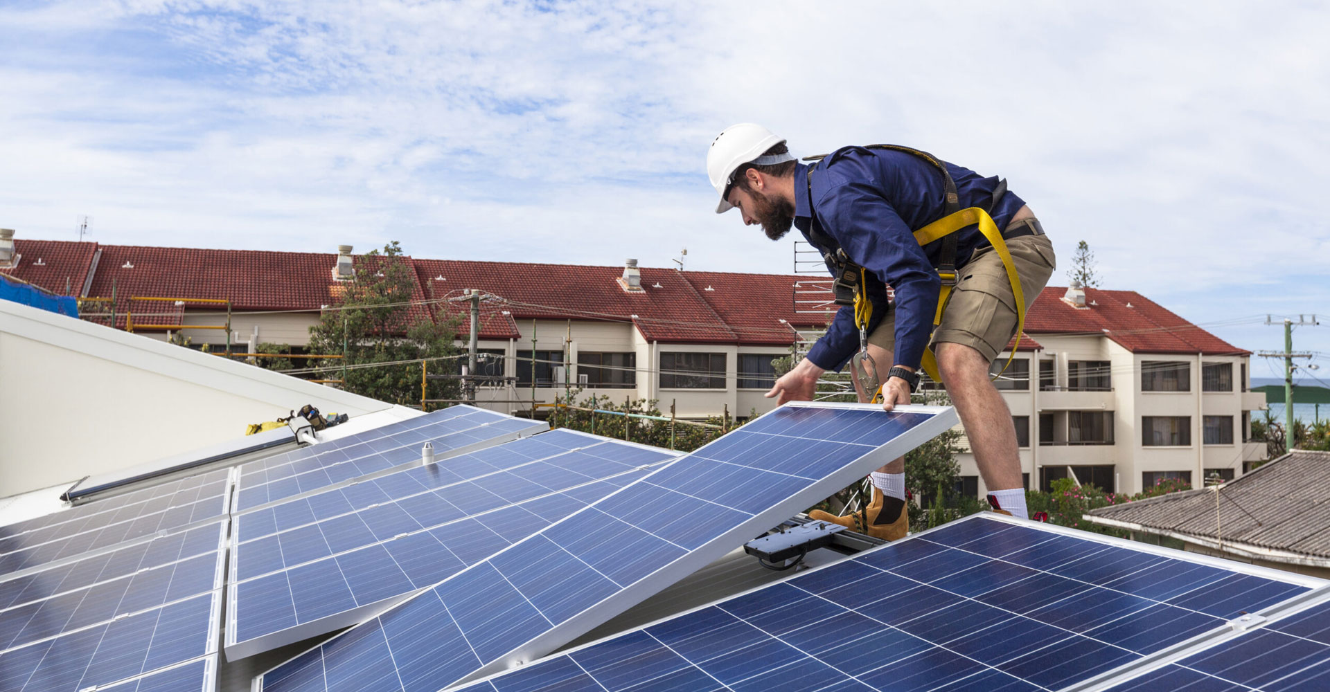 Ventajas de instalar placas solares en tu empresa