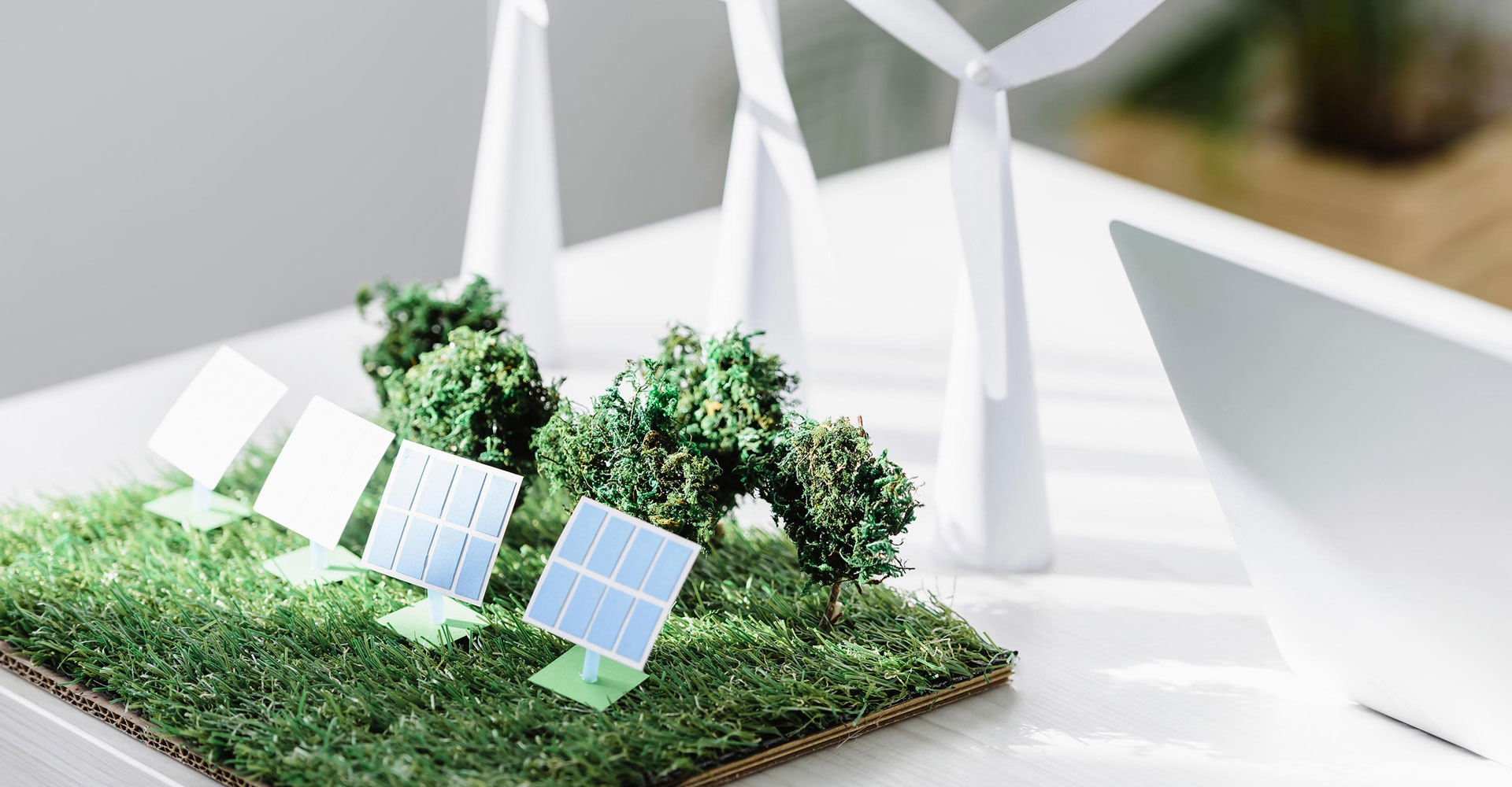 ¿Cómo se instalan las placas solares?